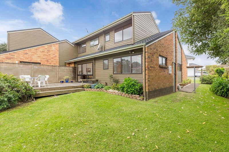 2/32 Charles Fox Place, St Johns, Auckland - Carousel 2