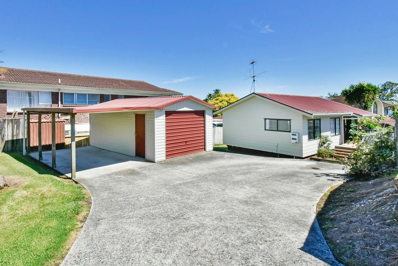 35A Clark Road, Pahurehure, Papakura - Carousel 11