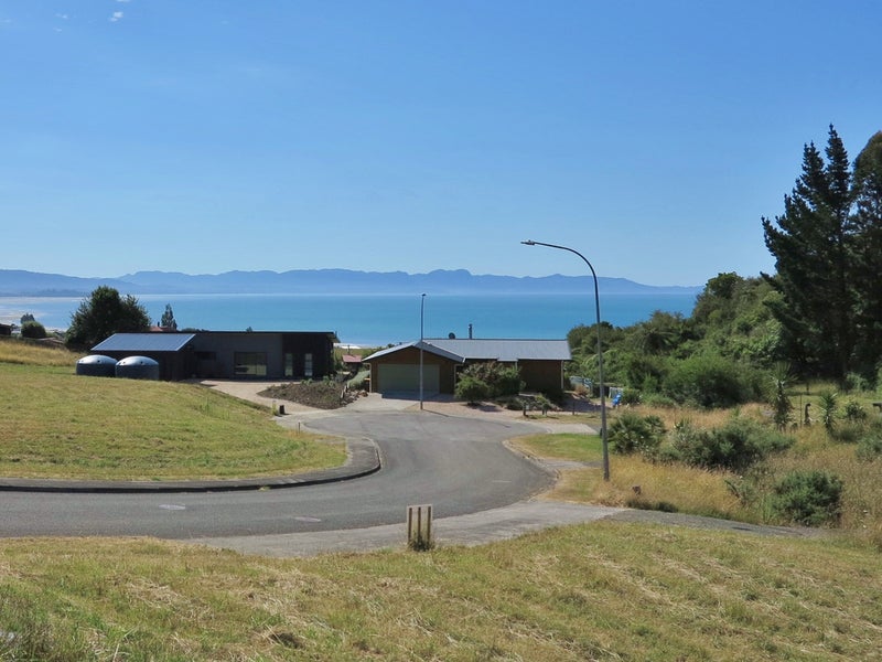 14 Pohutukawa Place, Pohara - Carousel 1