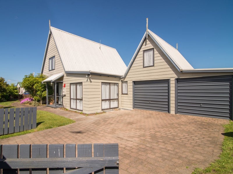 19 Haumoana Street, Koutu, Rotorua - Carousel 1