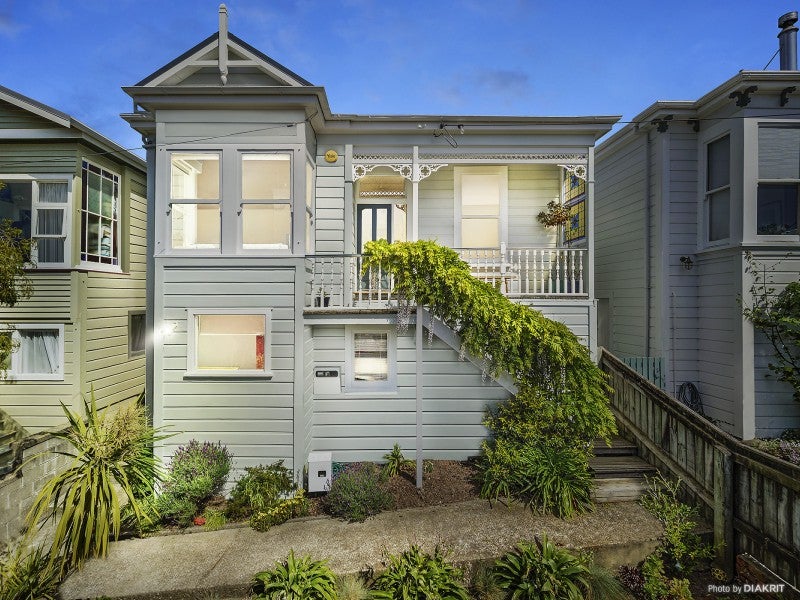 5 Burwah Street, Berhampore, Wellington - Carousel 1