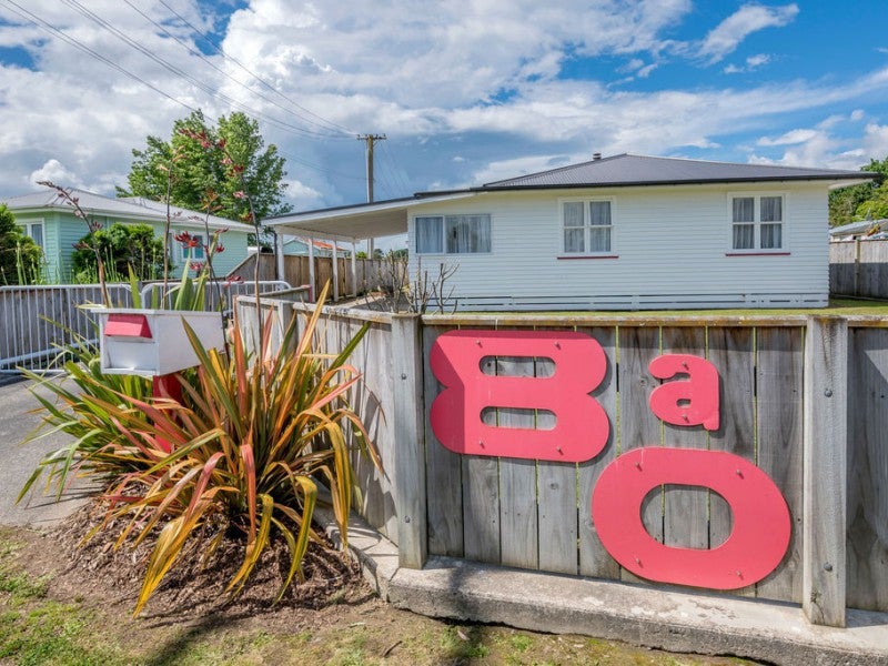 80A Waerenga RD, Otaki Railway - Carousel 1