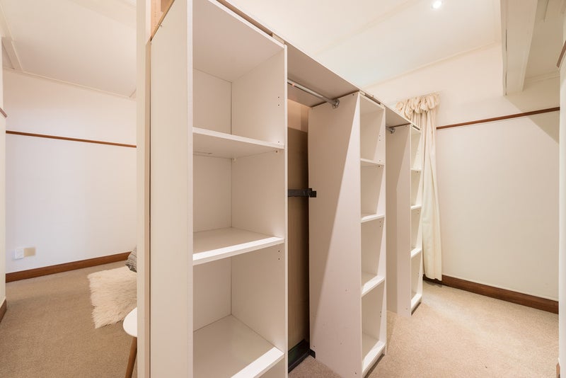 10 Farnham Street, Mornington, Wellington - Carousel 26