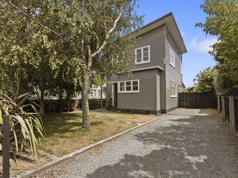 71 Adelaide Street, Petone, Lower Hutt - Carousel 1