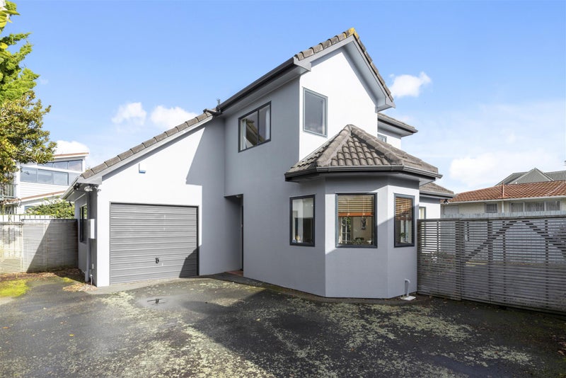 44A Copeland ST, Hutt Central, Lower Hutt - Carousel 13