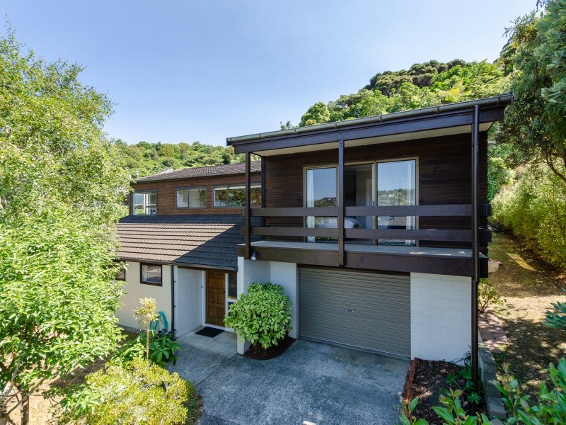 1 Chevalier Way, Crofton Downs, Wellington - Carousel 1