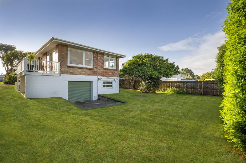 47B Myres Street, Otumoetai, Tauranga - Carousel 1