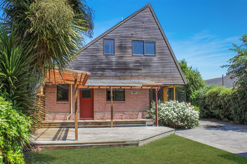 198 Avonhead Road, Avonhead, Christchurch - Carousel 1
