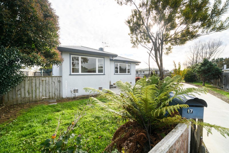 17 Belvedere Crescent, Takaro, Palmerston North - Carousel 22