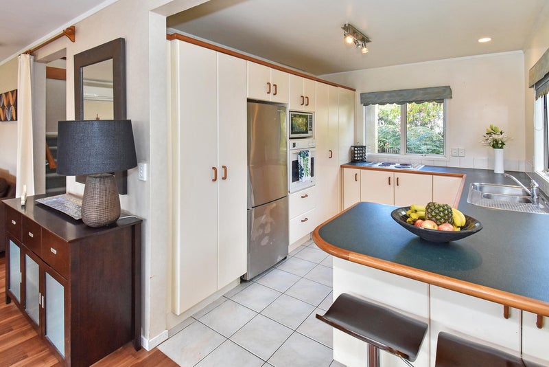 18 Costar Place, Wiri, Auckland - Carousel 25