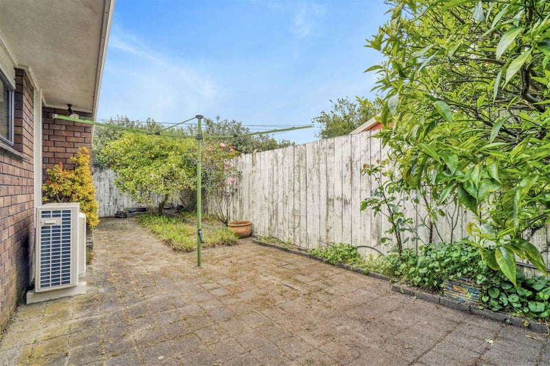 61 Sare Crescent, Fairfield, Hamilton - Carousel 13