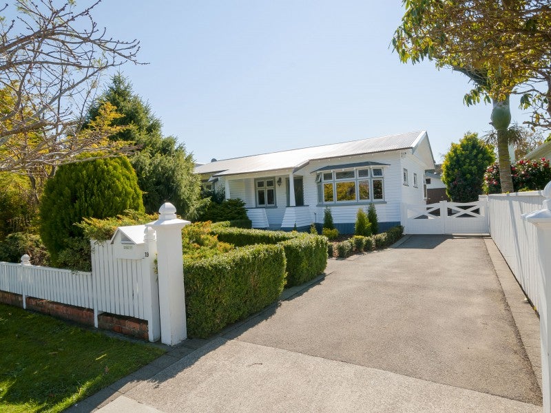 19 Maire Street, Woburn, Lower Hutt - Carousel 20