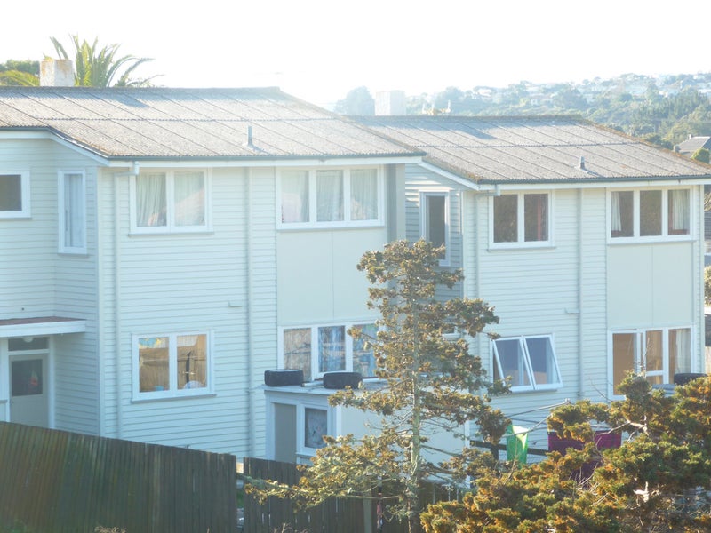 34 Astrolabe Street, Cannons Creek, Porirua - Carousel 11