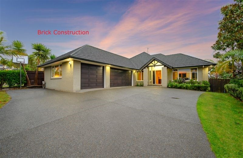5 Annagary Rise, Dannemora, Auckland - Carousel 1