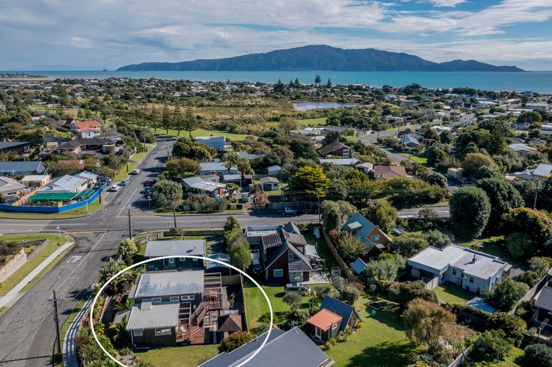 1 Kawau Grove, Waikanae Beach, Waikanae - Carousel 20