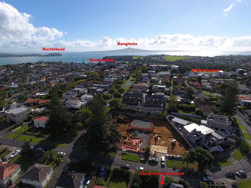 25A Awarua Crescent, Orakei, Auckland - Carousel 1