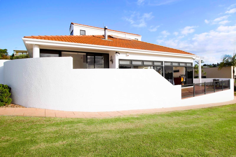 183 Brightside Road, Stanmore Bay, Whangaparaoa - Carousel 2