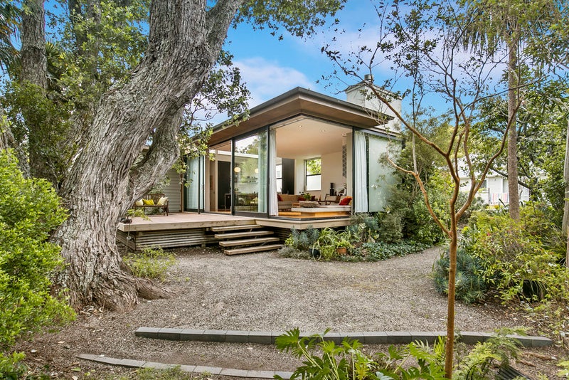 24 Prospect Terrace, Mount Eden, Auckland - Carousel 2