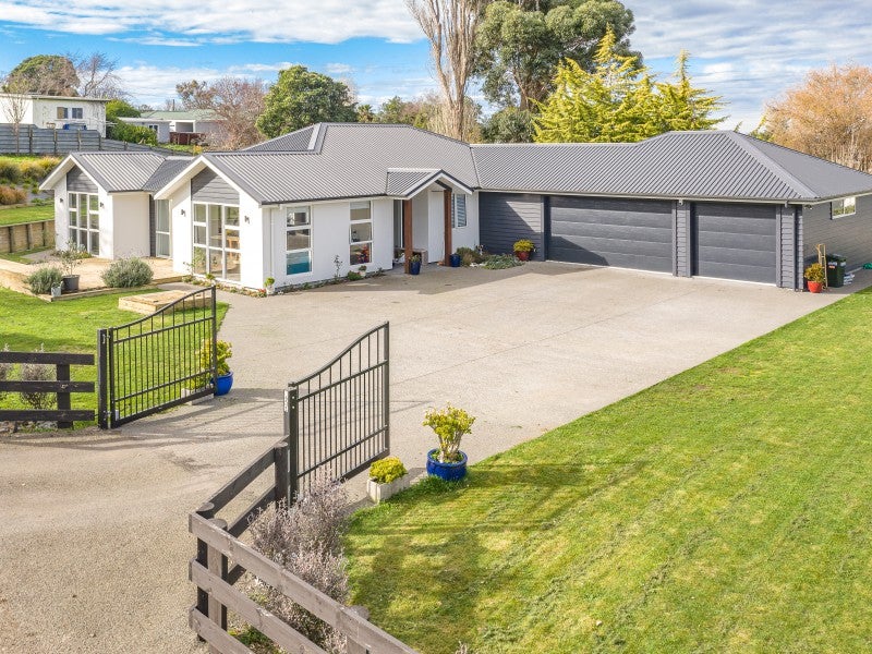 193E Great North Road, Otamatea, Whanganui - Carousel 1