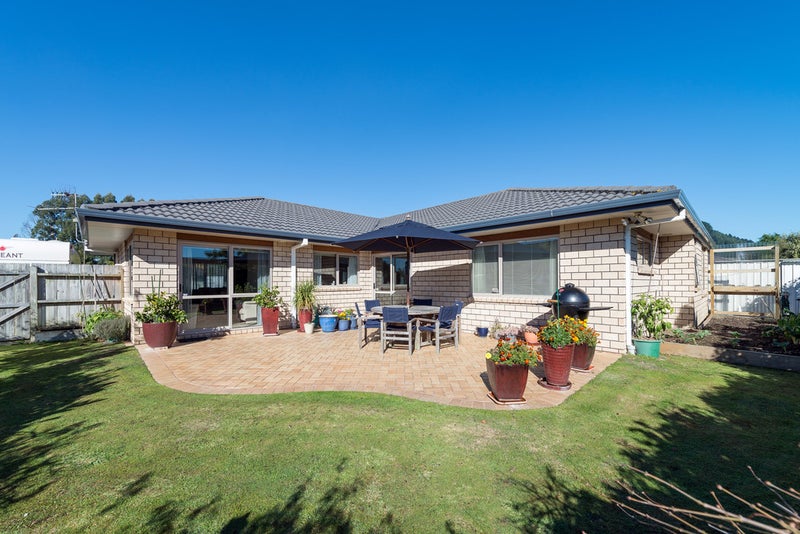 7 Kauae Place, Ngongotaha, Rotorua - Carousel 1