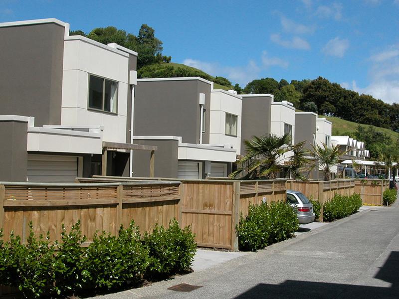 64/21 Hunters Park Drive, Three Kings, Auckland - Carousel 1