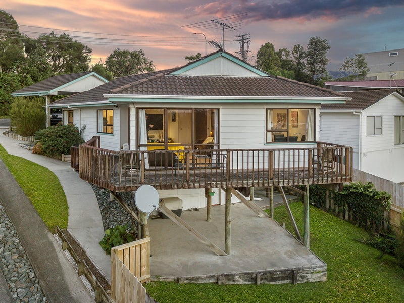 1/124 Sunset Road, Unsworth Heights, Auckland - Carousel 14