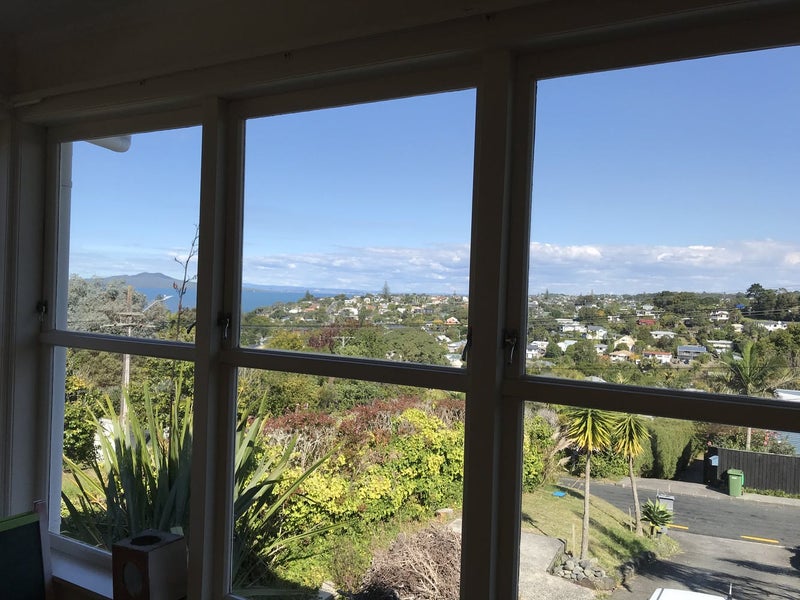 13 Jellicoe Road, Murrays Bay, Auckland - Carousel 2