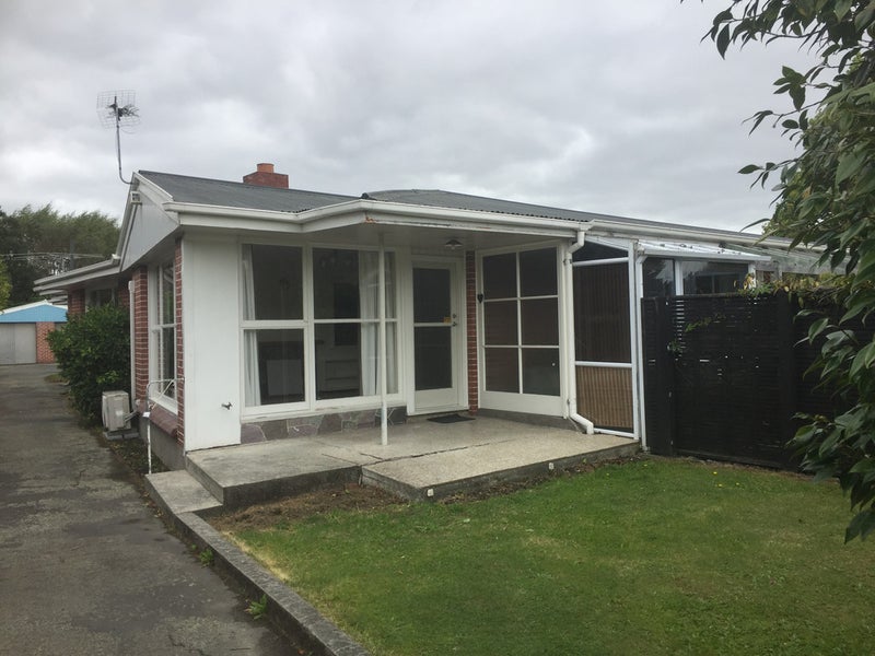 1/28 Hampton Place, Burnside, Christchurch - Carousel 1