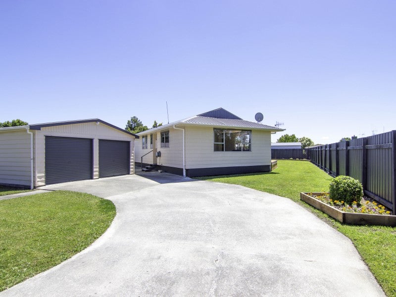51 Acacia Street, Kelvin Grove, Palmerston North - Carousel 19