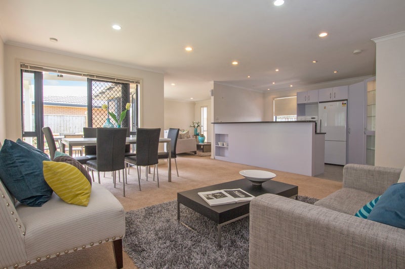 17A Rewi Road, Royal Oak, Auckland - Carousel 2