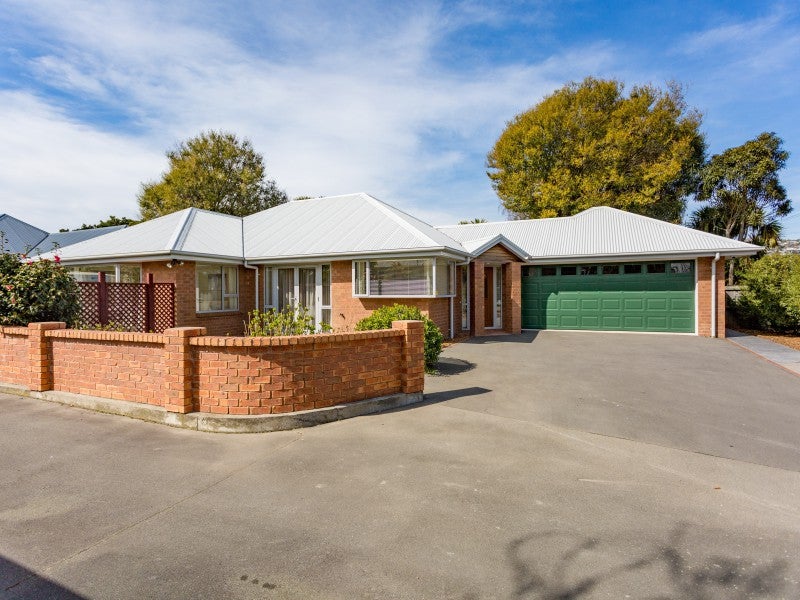 136 Barrington Street, Somerfield, Christchurch - Carousel 1