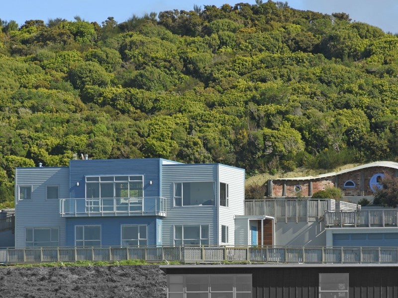 137 Maungaraki Road, Korokoro, Lower Hutt - Carousel 1