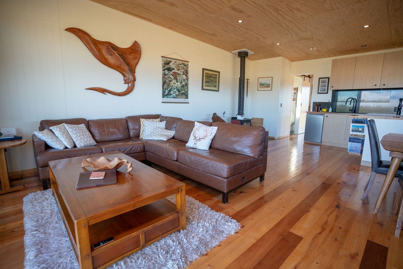 24 Holmwood Road, Te Anau - Carousel 2