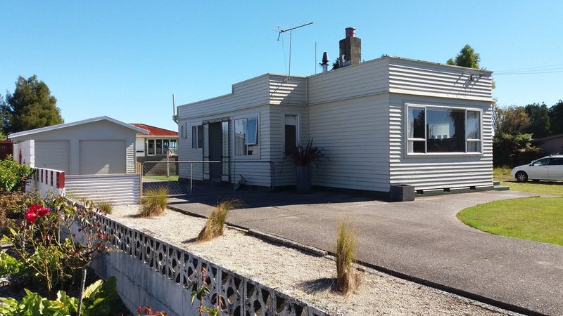 62 Kaniere Road, Hokitika - Carousel 1