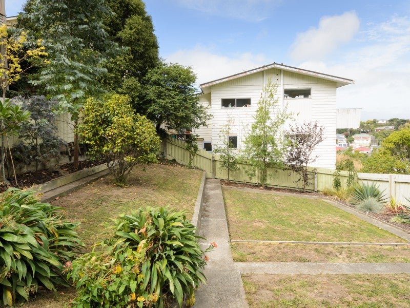 19 Rakau Road, Hataitai, Wellington - Carousel 20