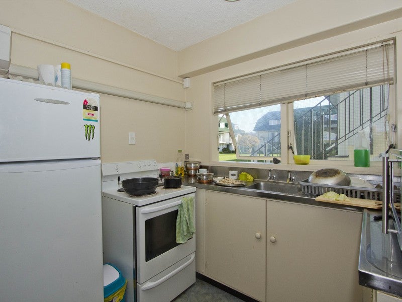 4/25 Britannia Street, Petone, Lower Hutt - Carousel 2
