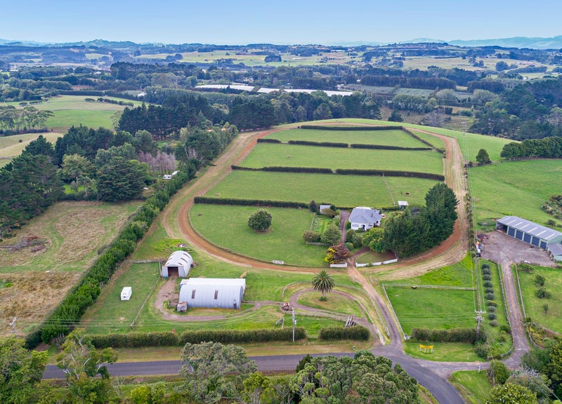 65 Williams Road, Waiuku - Carousel 2
