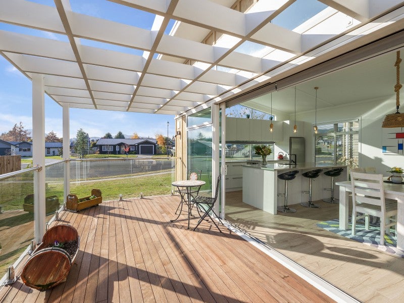 3 Nursery Lane, Kinloch, Taupō - Carousel 1