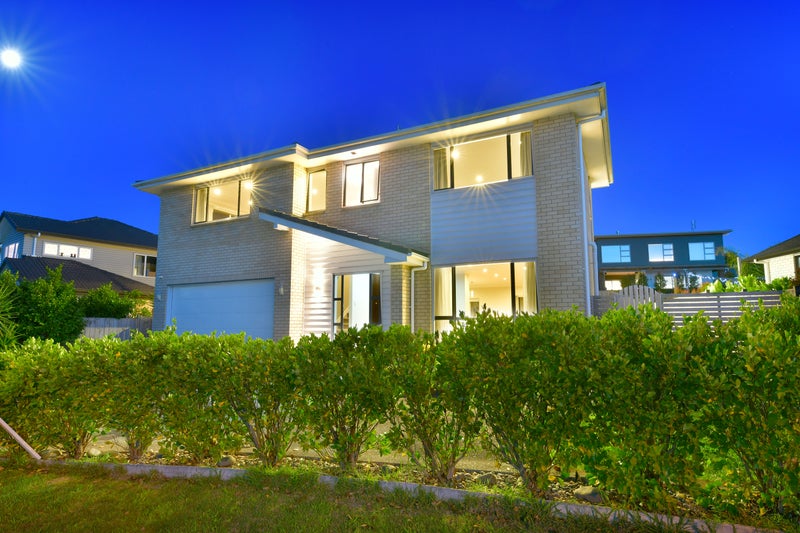 16 Bartlett Drive, Silverdale, Silverdale - Carousel 2