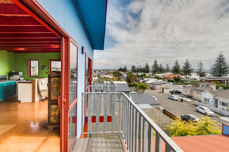 123B Waghorne Street, Ahuriri, Napier - Carousel 20