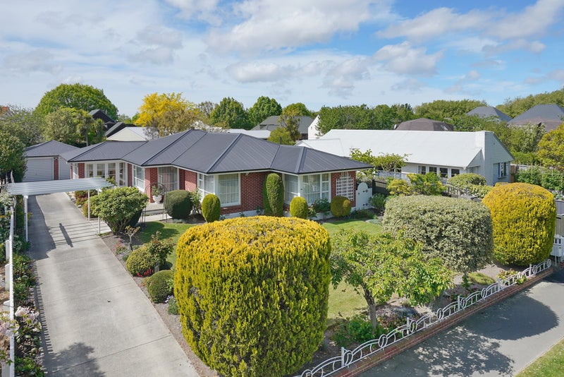 286 Memorial Avenue, Burnside, Christchurch - Carousel 1