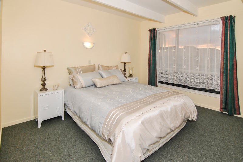 71 Stewart Drive, Newlands, Wellington - Carousel 17