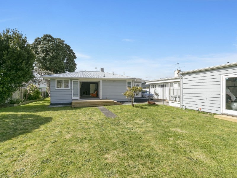 19A Connolly Street, Boulcott, Lower Hutt - Carousel 16