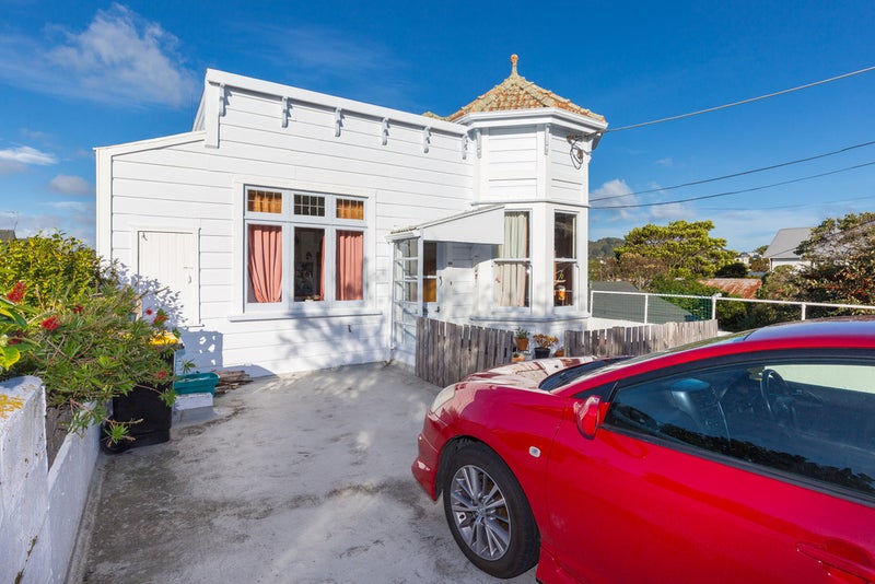 271 Adelaide Road, Newtown, Wellington - Carousel 9