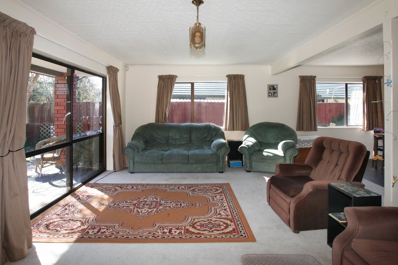 16 Pinaster Place, Parklands, Christchurch - Carousel 2