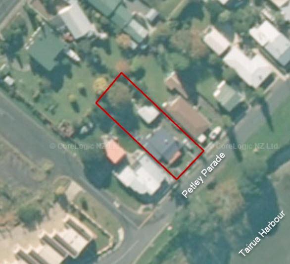 11 Petley Parade, Tairua - Carousel 22
