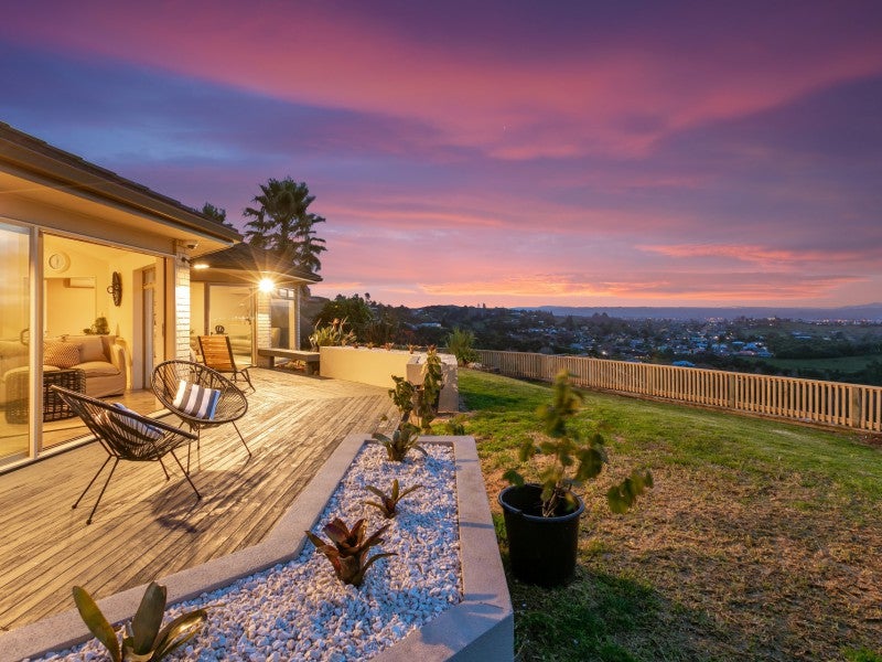 11 Aurora Avenue, Welcome Bay, Tauranga - Carousel 2