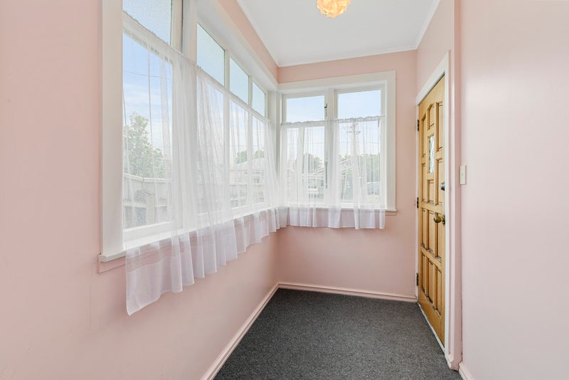 78 Wakefield Street, Alicetown, Lower Hutt - Carousel 2