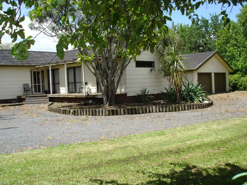 1045 Tuhikaramea Road, Hamilton - Carousel 2