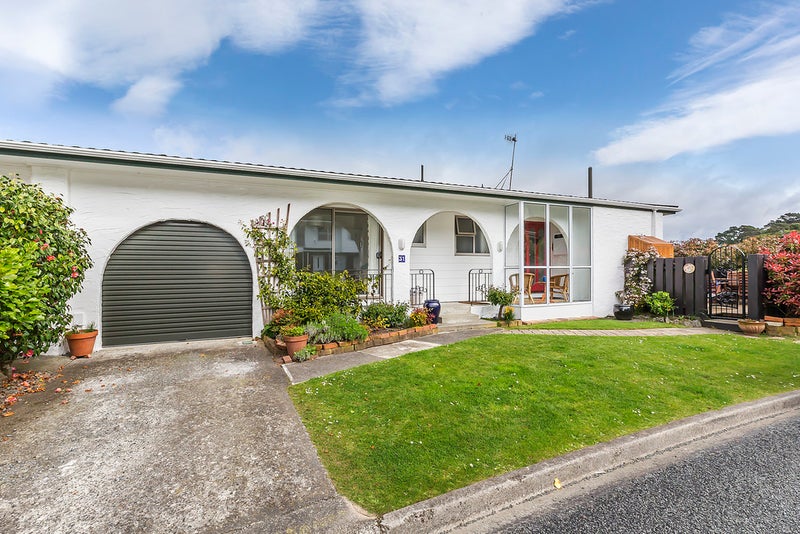 31 Orissa Crescent, Broadmeadows, Wellington - Carousel 2